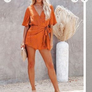 Super cute CUPSHE romper. New with tags.